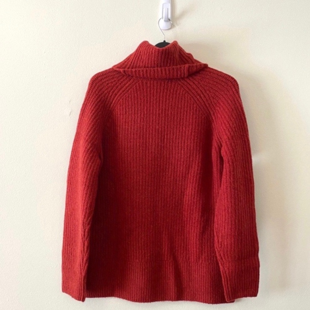 Madewell Turtleneck Sweater In Heather Ruby - Picture 8 of 11